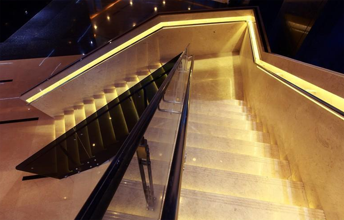 ���Ӽ��Ź���