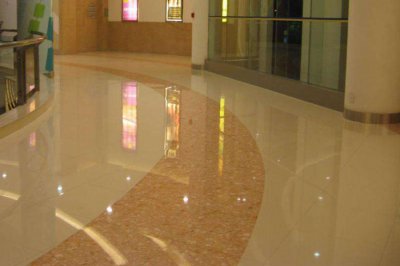 �����֧ߧڧ� �ܧѧާߧ� ���֧��է�