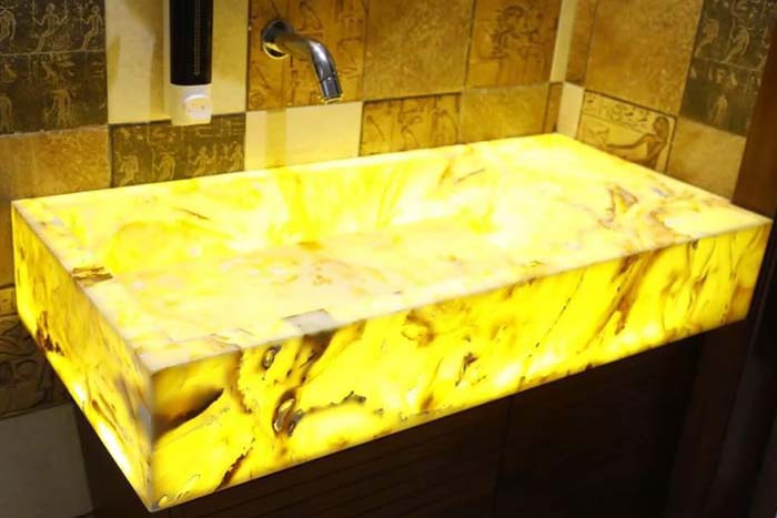 �����б�͸��ʯ��������?